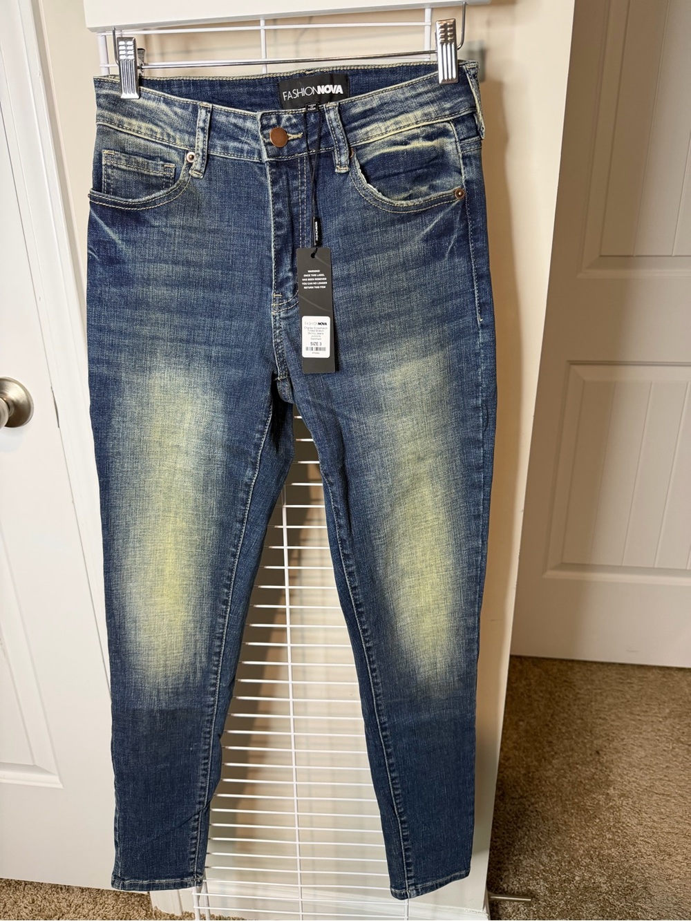 Fashion Nova Women's Distressed Blue Fade Skinny Jeans